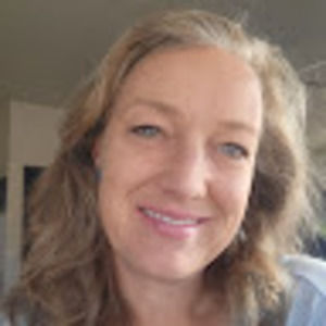 Meet your Posher, Alisa